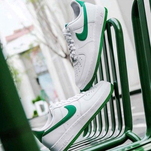 N.IKE AIRFORCE 1 LOW MALACHIT WHITE GREEN