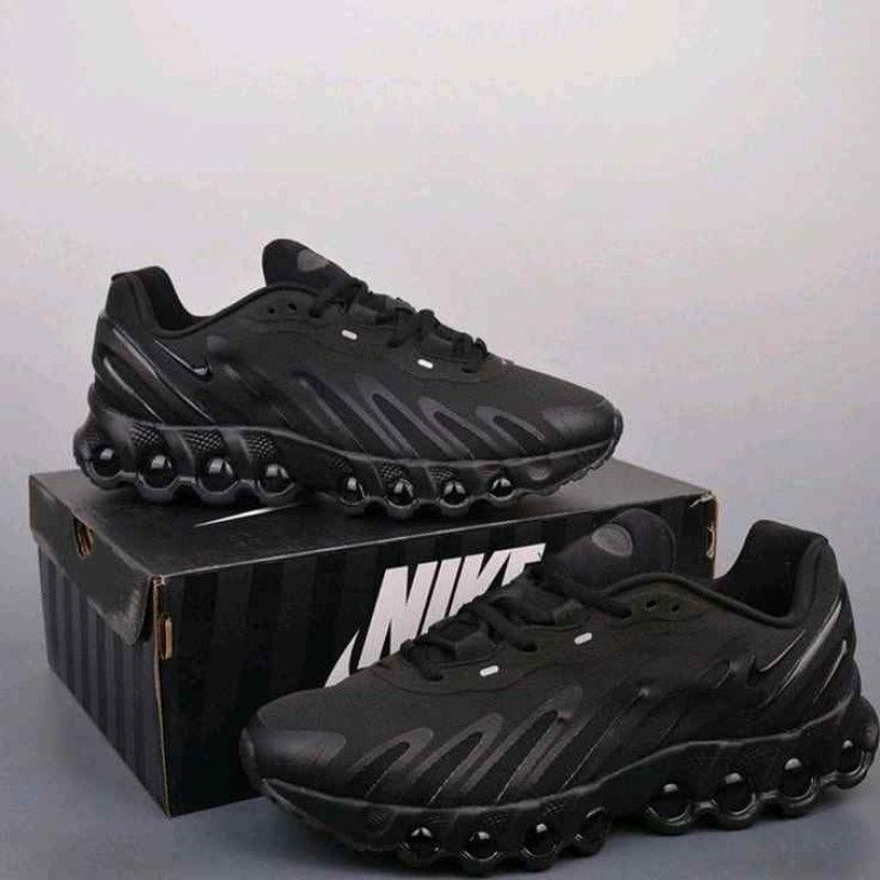 nikkee airmx DN ALL BLACK