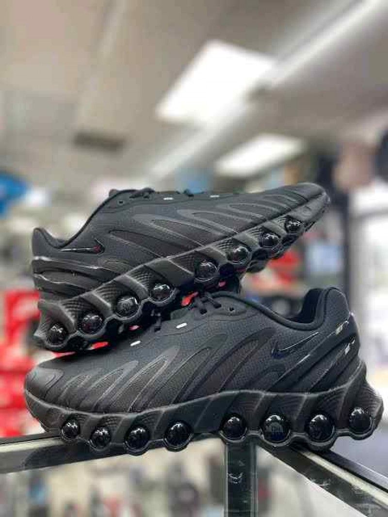 nikkee airmx DN ALL BLACK