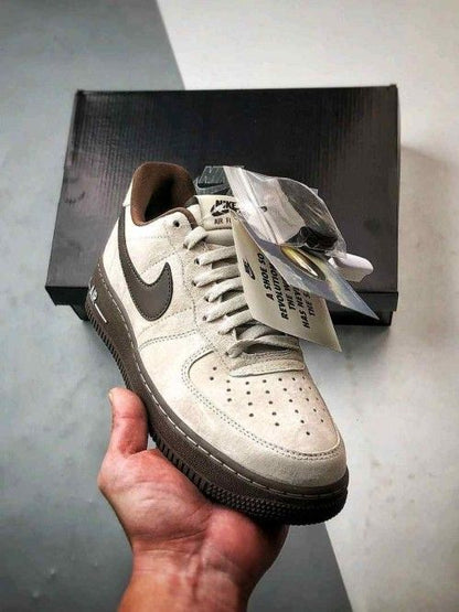 Nik_e Airforce 1 low Orewood Brown