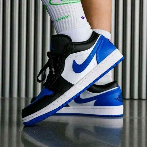 AIR JORDAN RETRO 1 LOW ROYAL TOE
