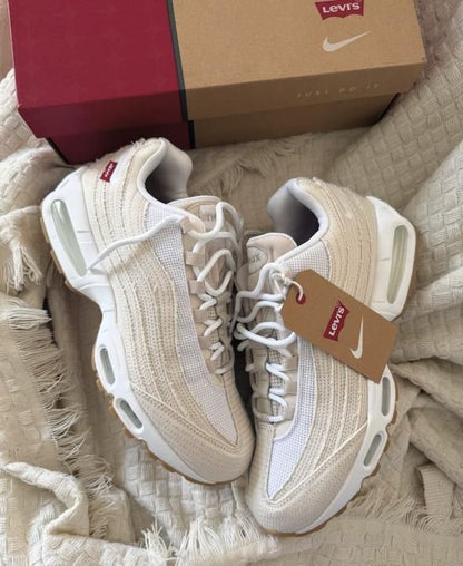 Nik_e Airmax 95 Big Bubble Light Wood Levis