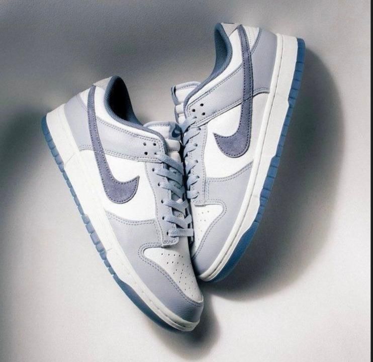 NI.KE SB DUNK LOW LIGHT CARBON