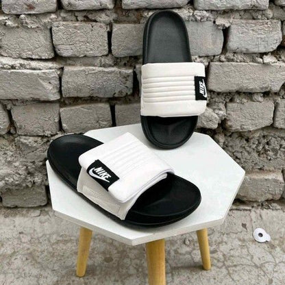 NIK.E OFFCOURT CLASSIC BLACK WHITE FLIP FLOP