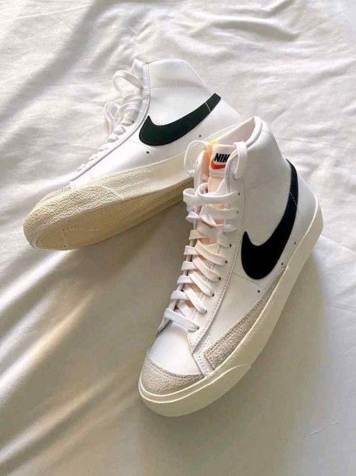 NIK.E MID BLAZER HIGH WHIT