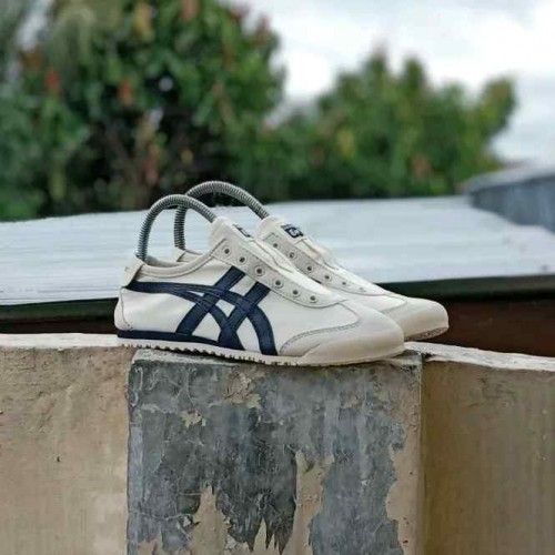tiger mexico 66 slip on white navy