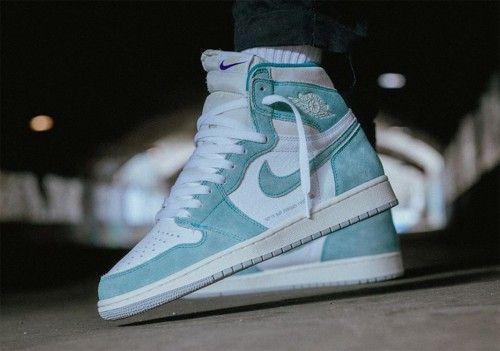 AIR JORDAN RETRO 1 TURBO GREEN