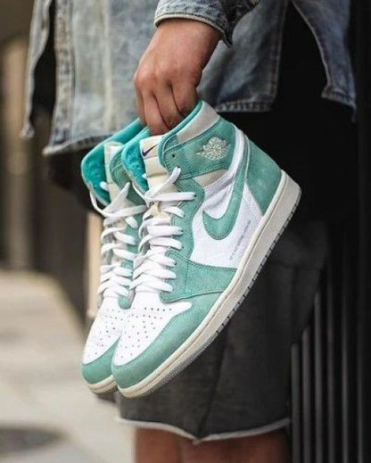 AIR JORDAN RETRO 1 TURBO GREEN