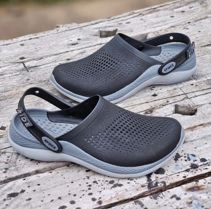 Croc.s lite ride 360 dark grey sole carry bag og box