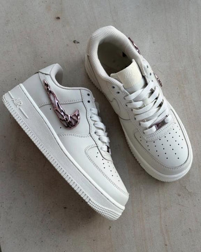 Nik.e Air Force 1 LX Molten Swoosh