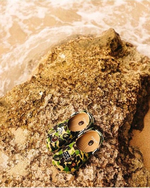 CROCCS BAPE X CLOG