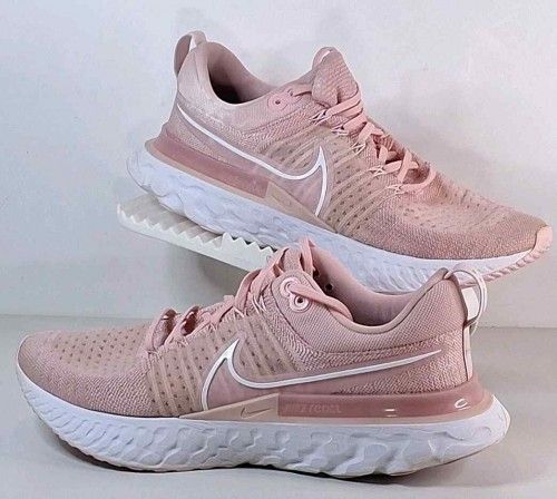 NIK.E REACT INFINITY RUN FLYKNIT 3