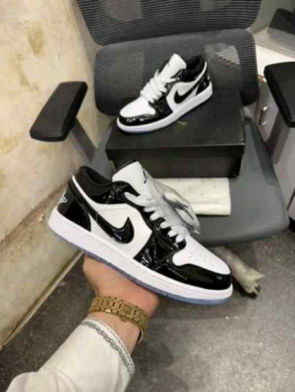 nikkee air jordan 1 low se concord white black
