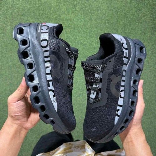 ON Cloudmonster Lumos Black