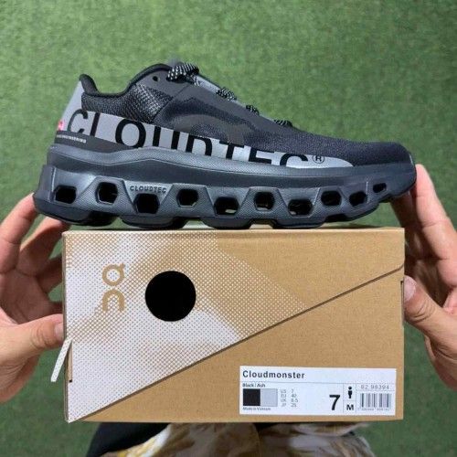 ON Cloudmonster Lumos Black