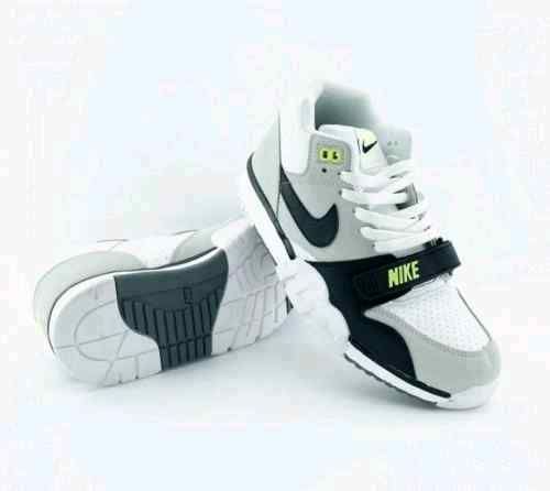 nikkee air trainer 1 white black volt sale