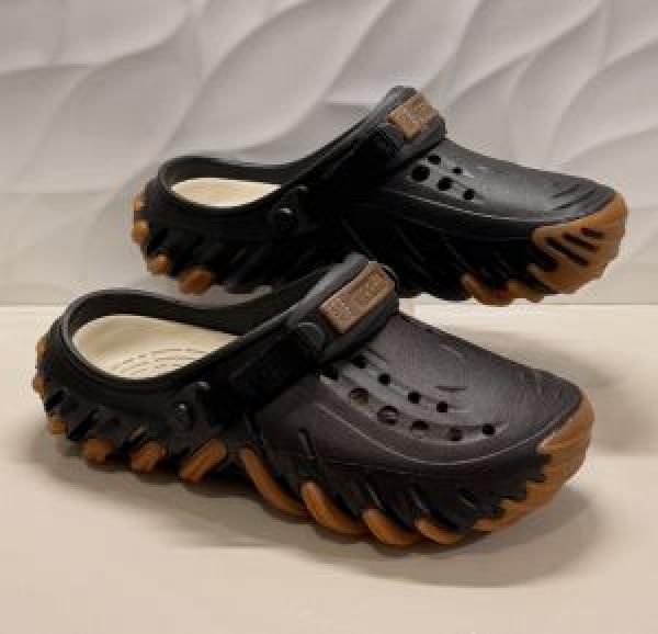 CROCCS ECHO GUM RO CLOGS black