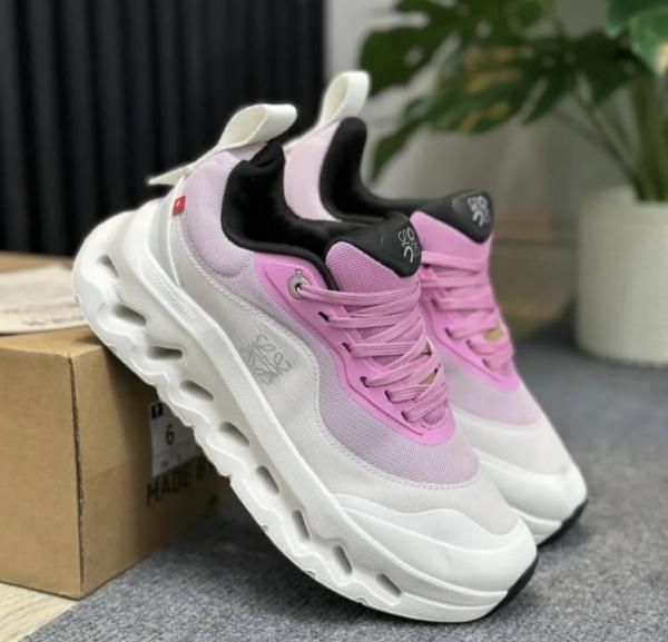 Loewe X On Cloud Tilt 2.0 White Pink
