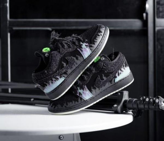 NIK_E AIR JORDAN RETRO 1 HALLOWEEN FIX
