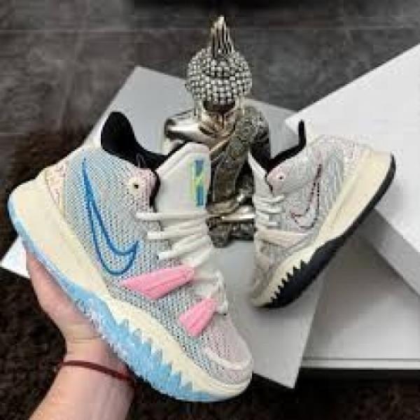 NIK_E KYRIE 7 HORUS SNEAKERS OG BOX FIX