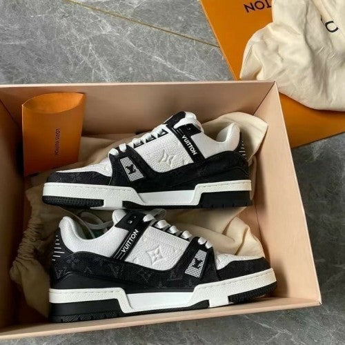 . vuitton trainer black white