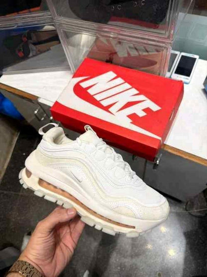 nikkee airmax 97 FUTURA CREAM