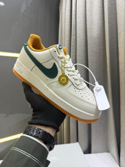 NIK_E AIRFORCE 1 HAMAVA WITH OG BOX FIX