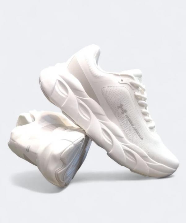 under armou.r Halo Racer Running white