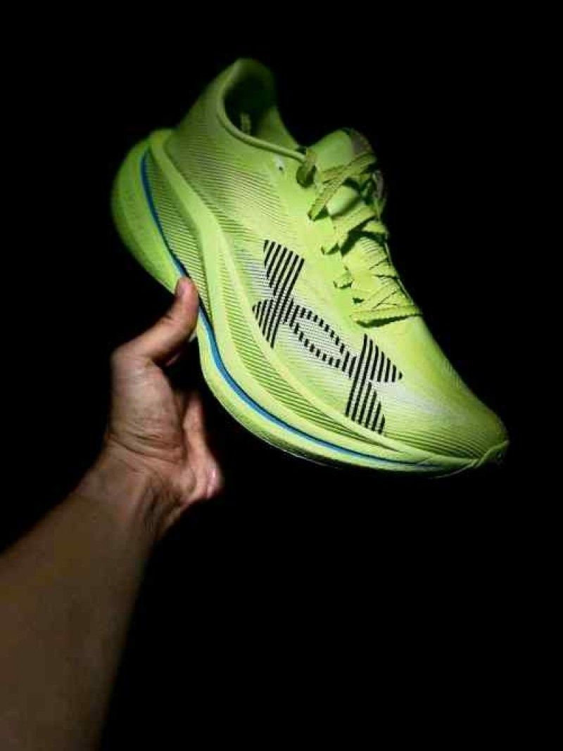 Underr Armour Velociti Elite 3 Lime Green