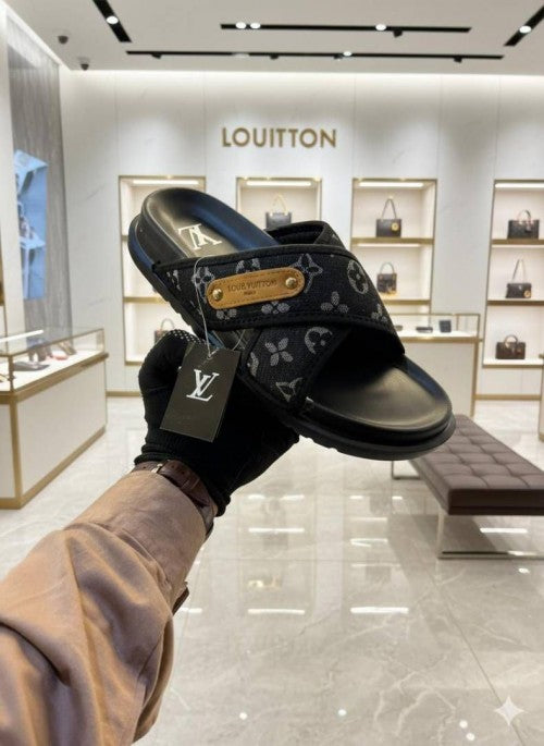 LOUUIS VUITTON CROSS PREMIUM slide