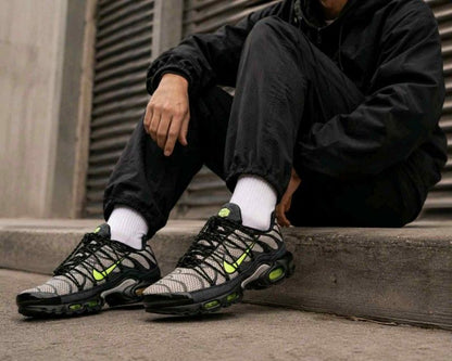 Nikkee Airmax Plus Utility Tan Volt