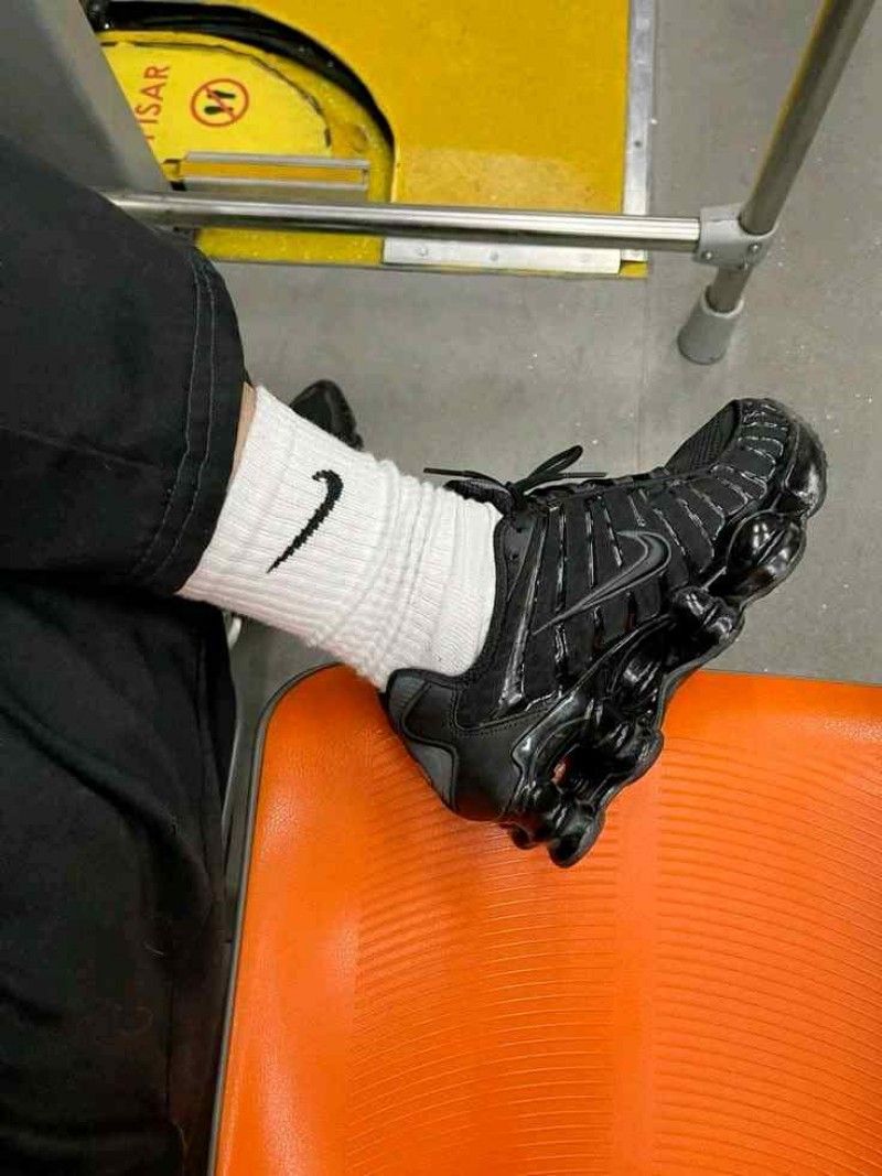 Nikkee Airmax Shox TL Metalic Black