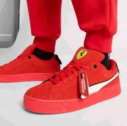 PUMMAa SCUDERIA FERRARI RACE SUEDE XL HERO SNEAKERS
