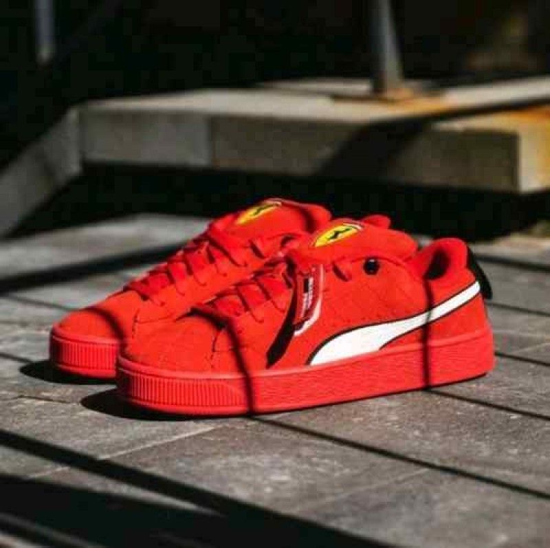 PUMMAa SCUDERIA FERRARI RACE SUEDE XL HERO SNEAKERS