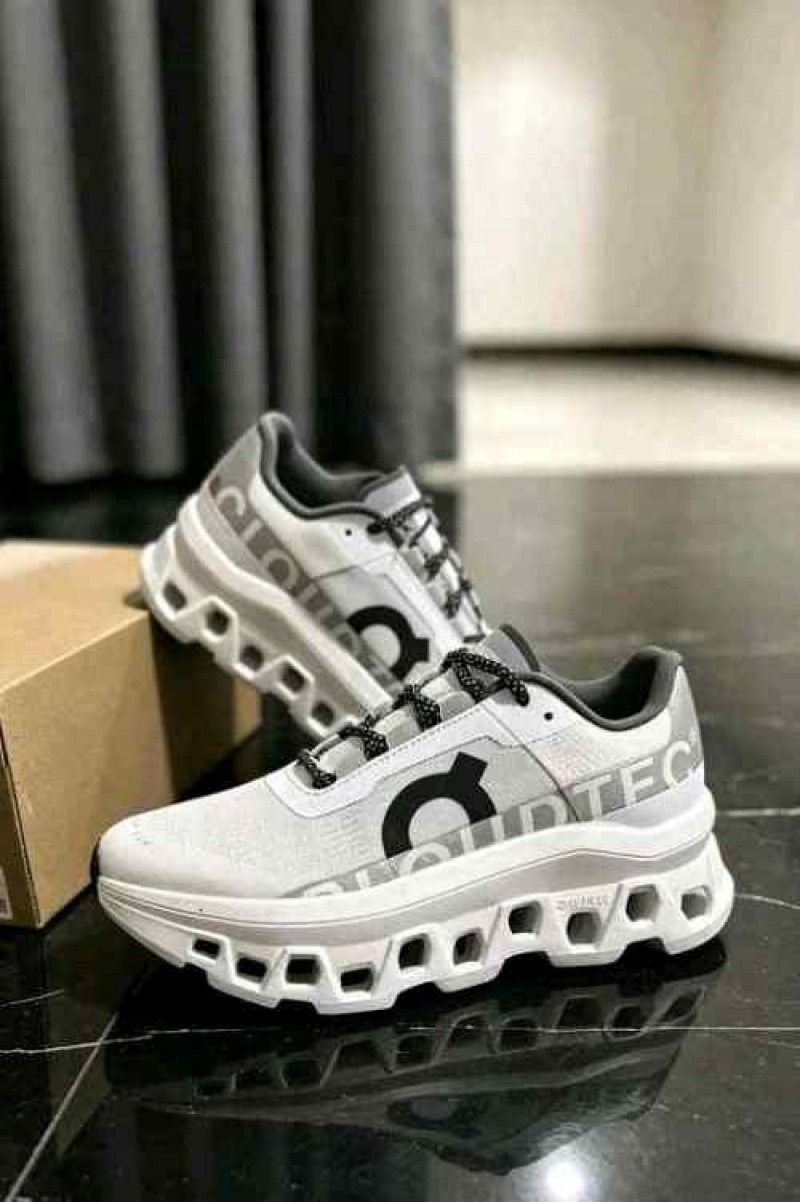 ONOn Running Cloudmonster White Black