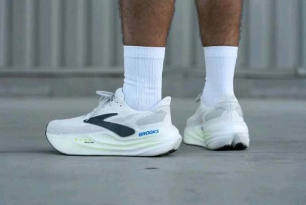 Brooks Glycerin Max road Running white