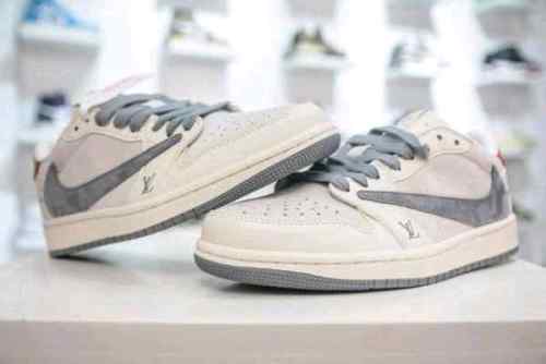 Louiss vuittoon x e travis scott beige grey