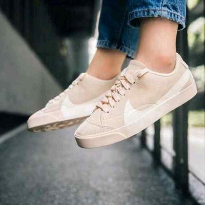 nikkee blazer city low LX GUAVA ICE