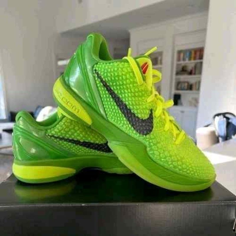 NIIKkEE KOBE 6 PROTRO GRINCH
