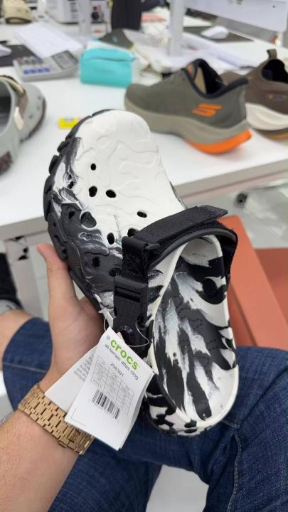 Croc.s All-Terrain Atlas Clogs White Black With Og Box And Carry Bag