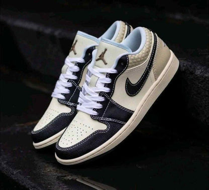 nikkee air jordan retro 1 low se coconut milk black