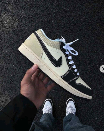 nikkee air jordan retro 1 low se coconut milk black