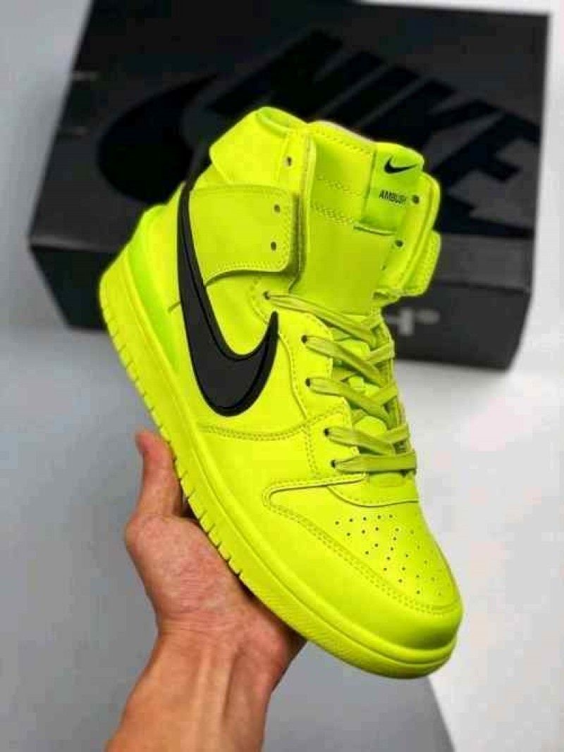nikkee ambush dunk high volt green