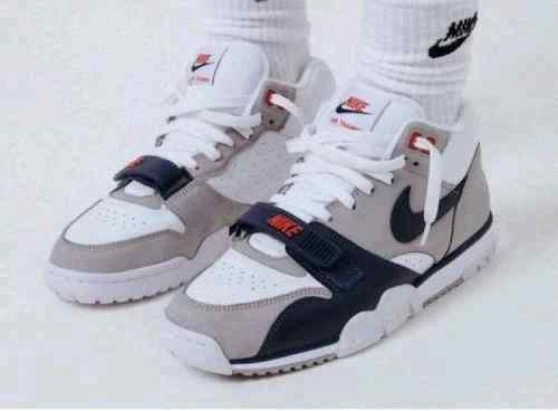 nikkee air trainer 1 midnight nevy sale