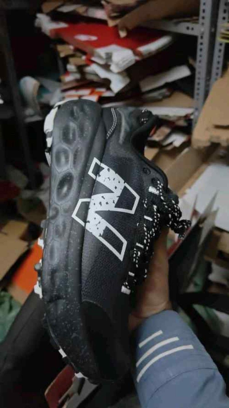 Neww Balance Fresh Foam X More Trail v2 Black