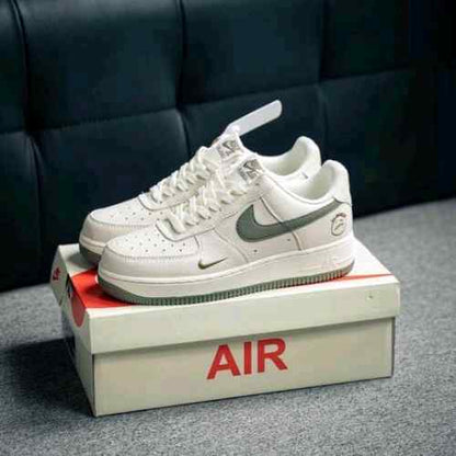 nikkee Airforce 1 travis scott olive
