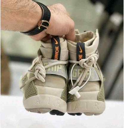 nikee air huarache gripp DESERT