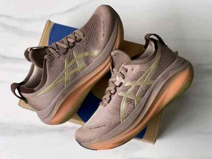 ASICsS GEL NIMBUS 27 LUXE