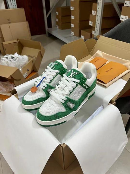 LOUI.S VUITTON TRAINER MONOGRAM GREEN DENIM