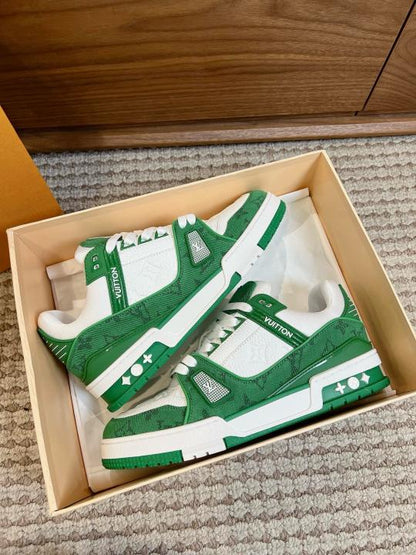 LOUI.S VUITTON TRAINER MONOGRAM GREEN DENIM